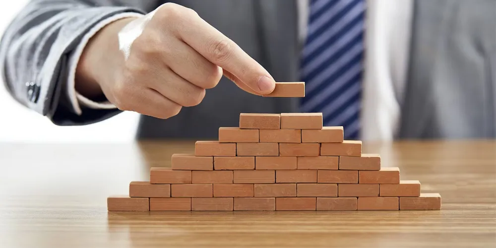 the-freelance-and-the-gig-economy-build-a-career-beyond-corporate-9-to-5